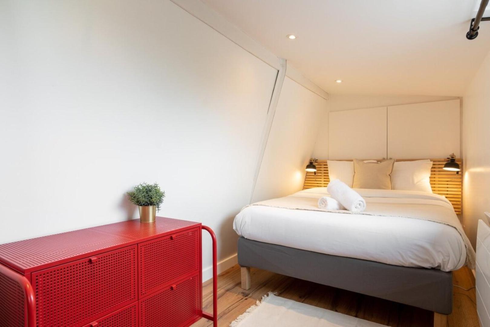 Marcq En Baroeul - Superb Apartment + Parking Esterno foto