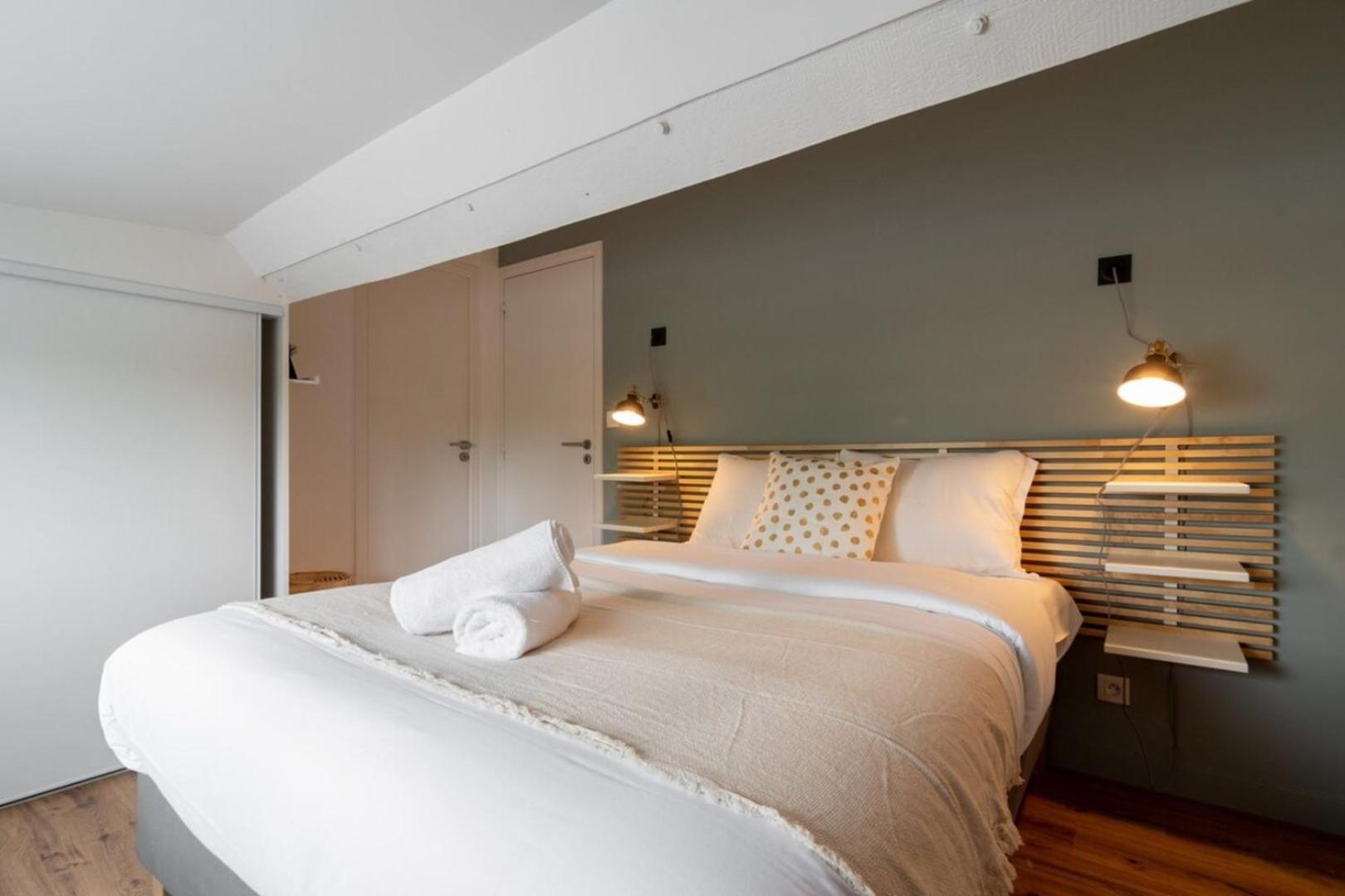 Marcq En Baroeul - Superb Apartment + Parking Esterno foto